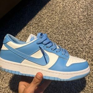 Blue university Dunks